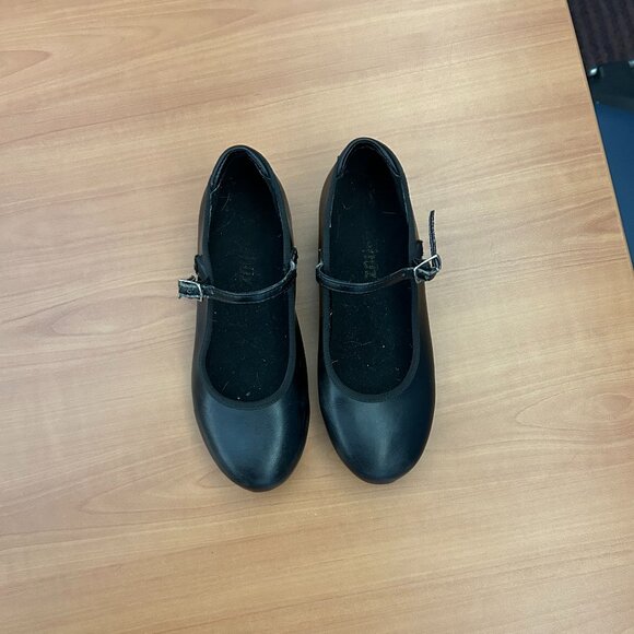 Girls Size 13M black Danznmotion heel tap shoes - Picture 1 of 3